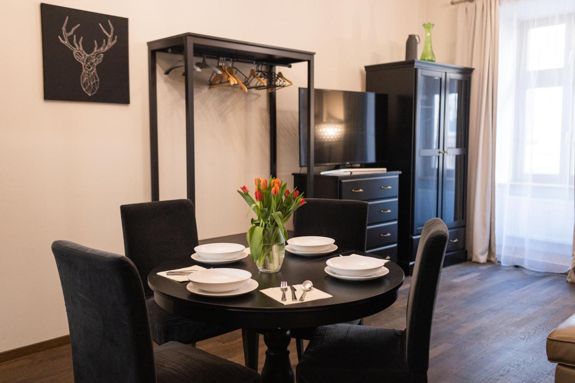 Lux Apartmenty - Old City Cracovie Extérieur photo